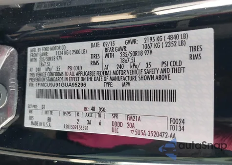 2016 Ford Escape Titanium z USA, uszkodzony, nr VIN 1FMCU9J91GUA95296